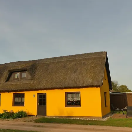 Strandweg 6 * Wieck